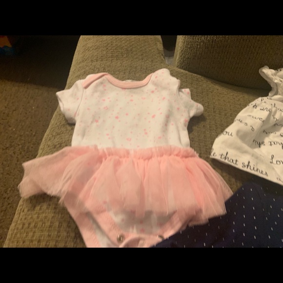 Newborn clothes - Picture 5 of 8